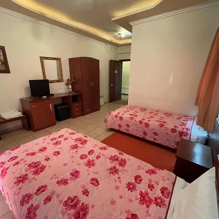 Hotel Melastron